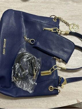 Michael Kors Navy Blue Pebbled Leather Tote Gold Hardware w/ Detachable Strap